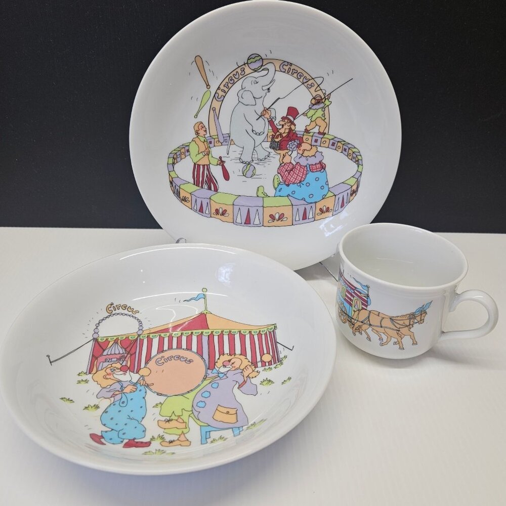Seltmann Weiden 2 Circus Scene Plates & Cup Kids Carnival Elephant West Germany